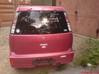 2002 Nissan Cube Pictures