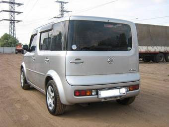 2002 Nissan Cube Pictures