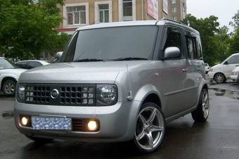 2002 Nissan Cube Pictures