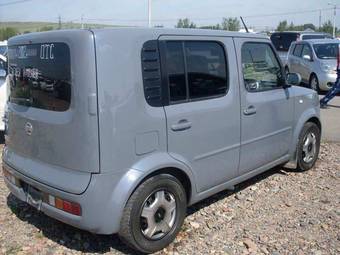 2002 Nissan Cube Pictures