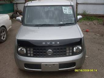 2002 Nissan Cube Pictures