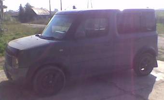 2002 Nissan Cube Pictures