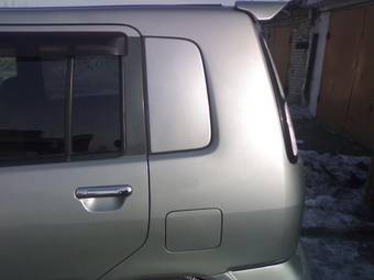 2002 Nissan Cube Photos
