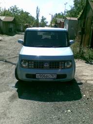 2002 Nissan Cube Pictures