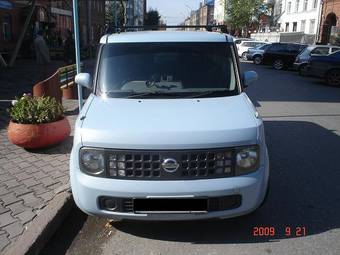 2002 Nissan Cube Photos