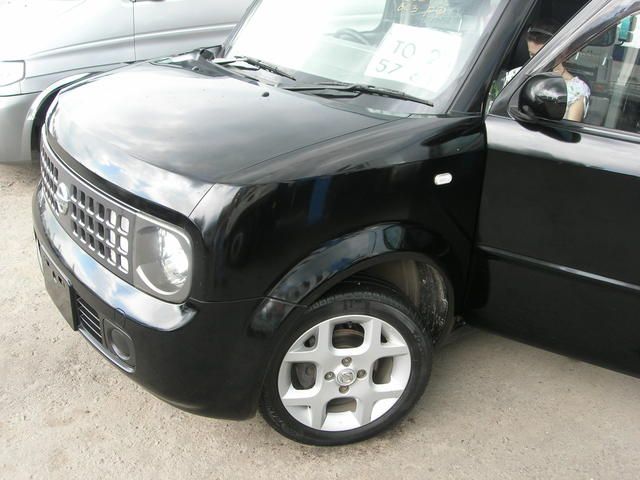 2003 Nissan Cube