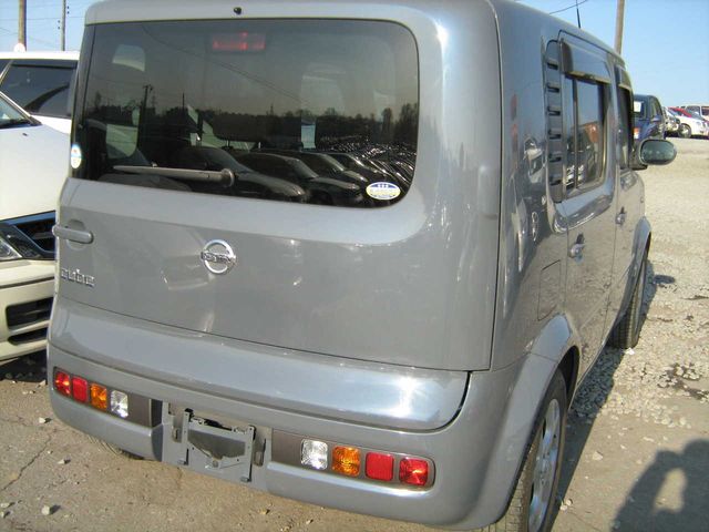 2003 Nissan Cube
