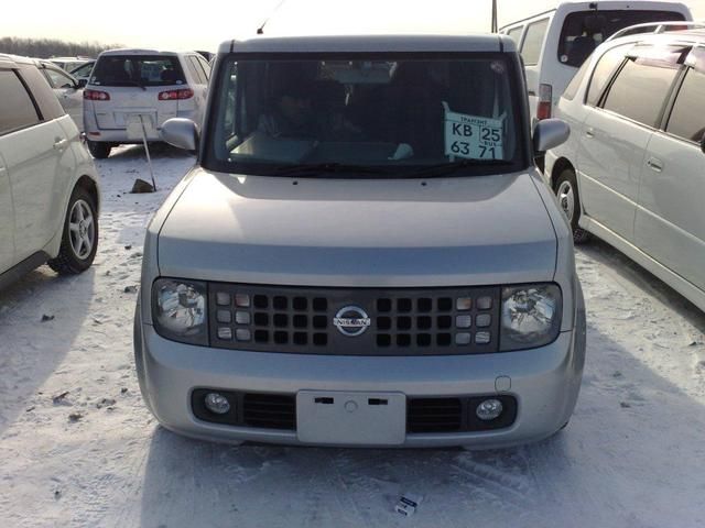 2003 Nissan Cube