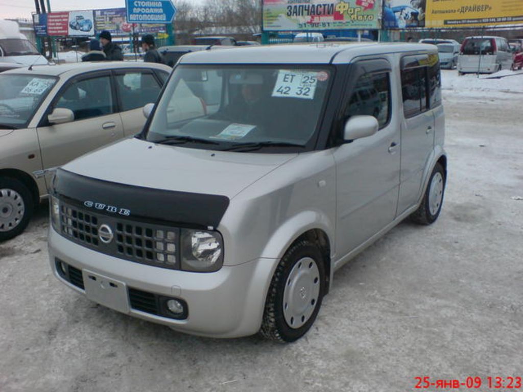 2003 Nissan Cube