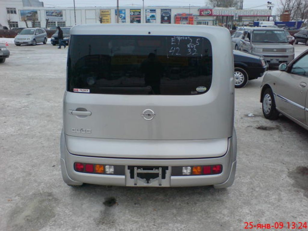 2003 Nissan Cube