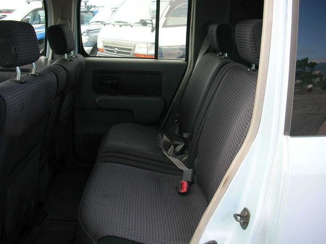 2003 Nissan Cube
