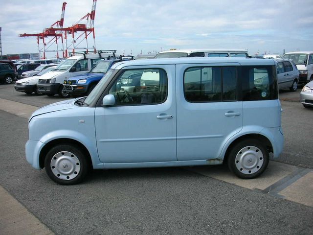2003 Nissan Cube