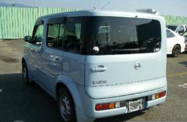 2003 Nissan Cube