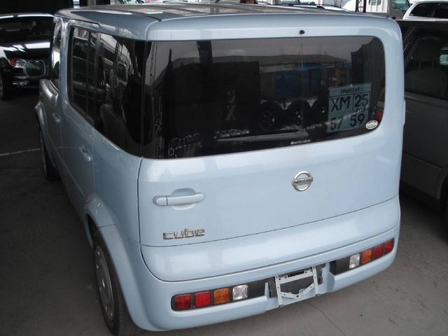 2003 Nissan Cube