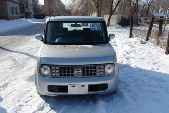 2003 Nissan Cube