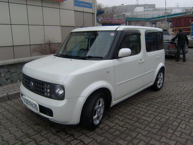 2003 Nissan Cube
