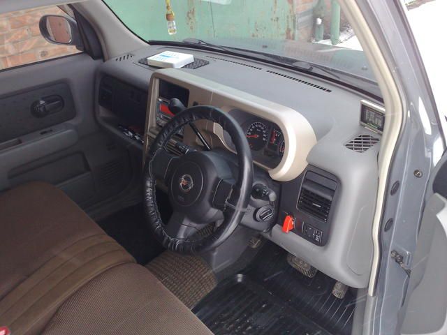 2003 Nissan Cube