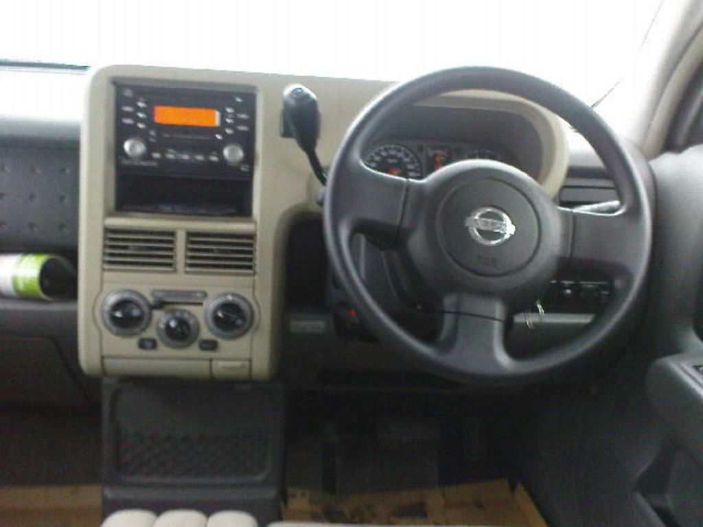 2003 Nissan Cube