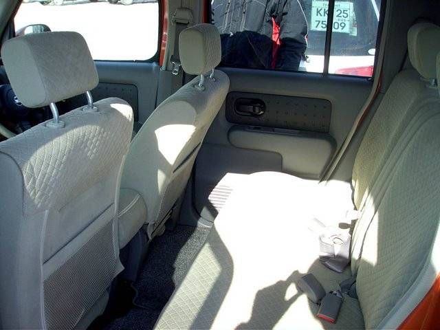 2003 Nissan Cube