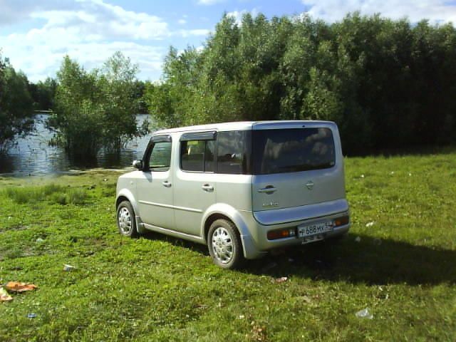 2003 Nissan Cube