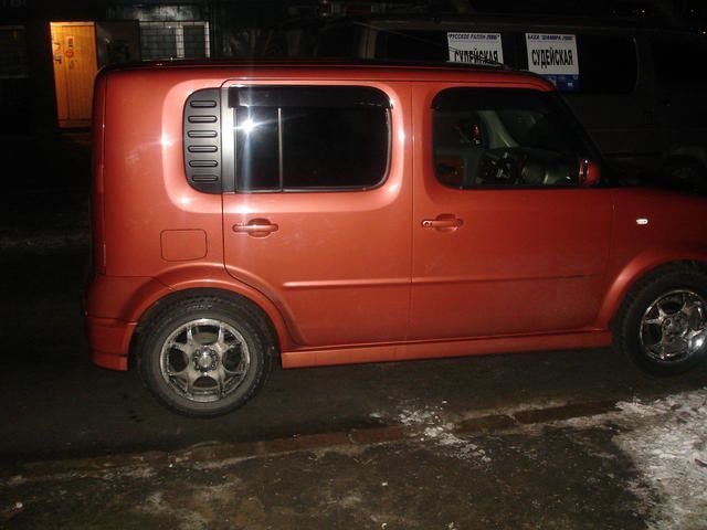 2003 Nissan Cube