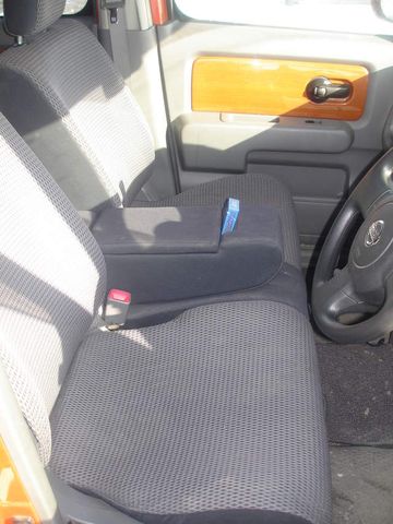 2003 Nissan Cube