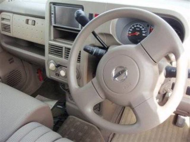 2003 Nissan Cube