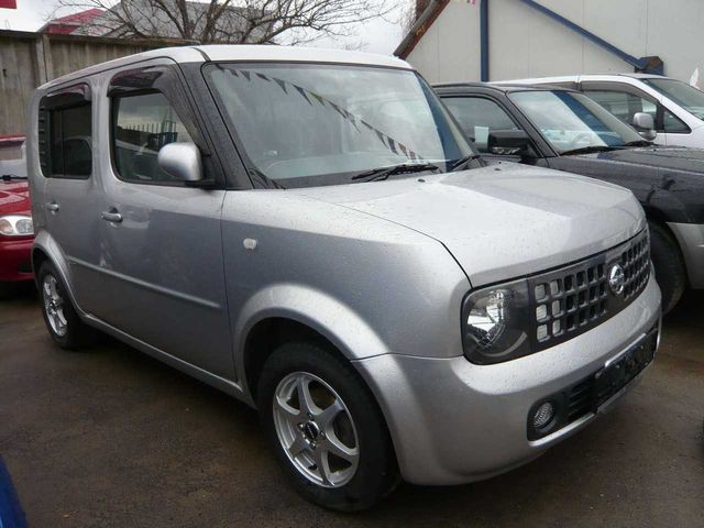 2003 Nissan Cube