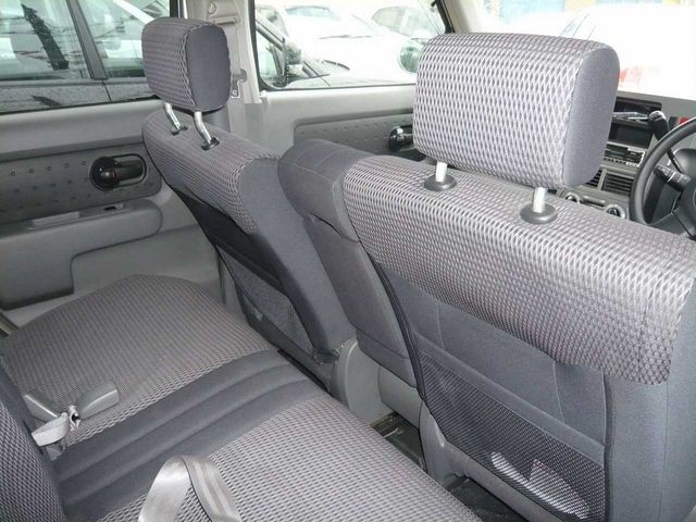 2003 Nissan Cube