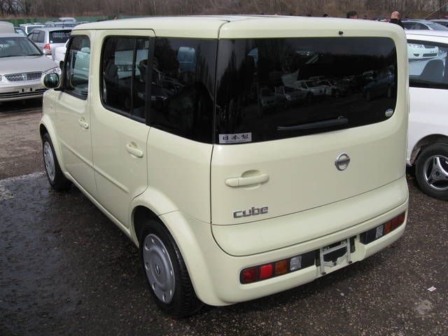 2003 Nissan Cube