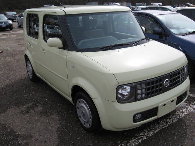 2003 Nissan Cube
