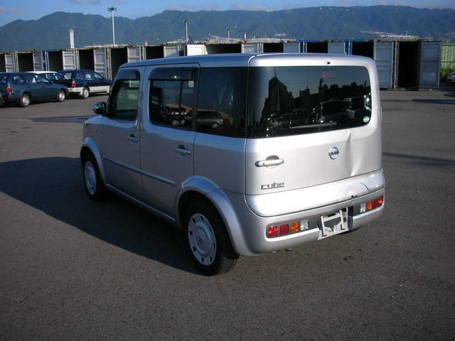 2003 Nissan Cube