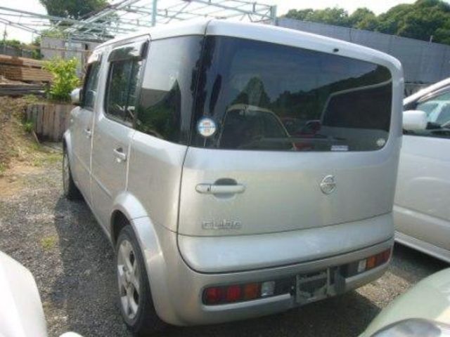 2003 Nissan Cube