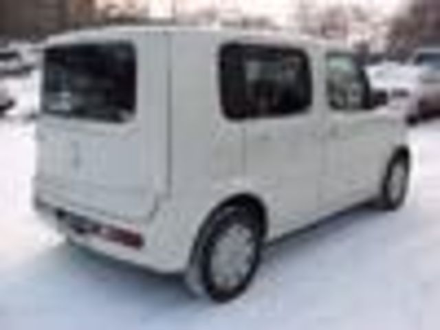 2003 Nissan Cube