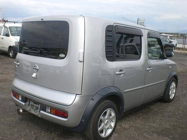 2003 Nissan Cube