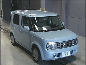 2003 Nissan Cube