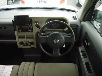 2003 Nissan Cube Pictures