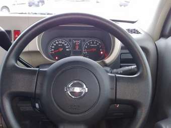 2003 Nissan Cube Pictures