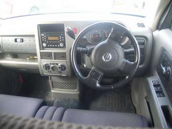 2003 Nissan Cube Pictures