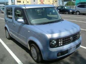 2003 Nissan Cube Wallpapers