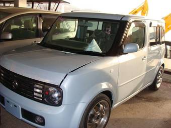 2003 Nissan Cube Pictures