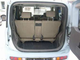 2003 Nissan Cube Photos