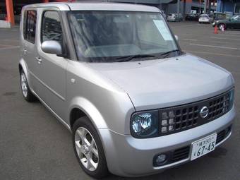 2003 Nissan Cube Pictures