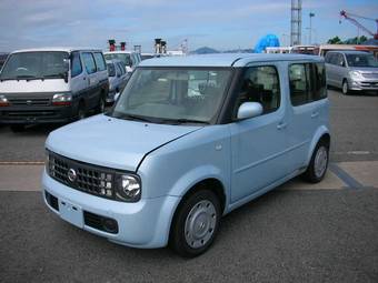 2003 Nissan Cube Pics