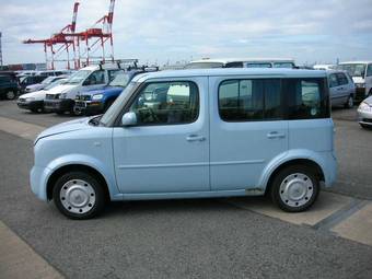 2003 Nissan Cube Pictures