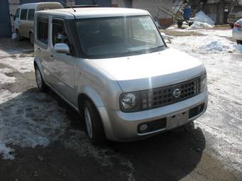 2003 Nissan Cube Pictures