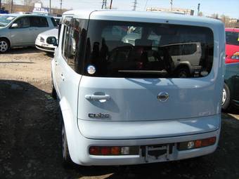 2003 Nissan Cube Pictures