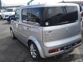 2003 Nissan Cube Pictures