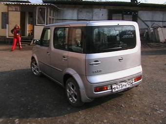 2003 Nissan Cube Pics