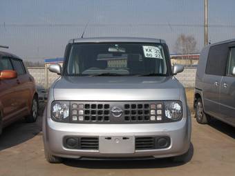 2003 Nissan Cube Photos